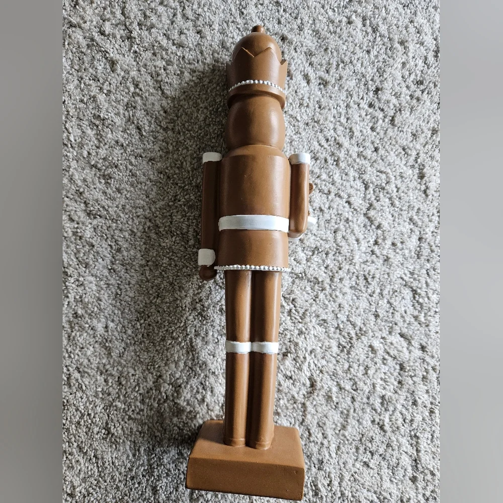 Gingerbread Nutcracker Figurine - Picture 3 of 3